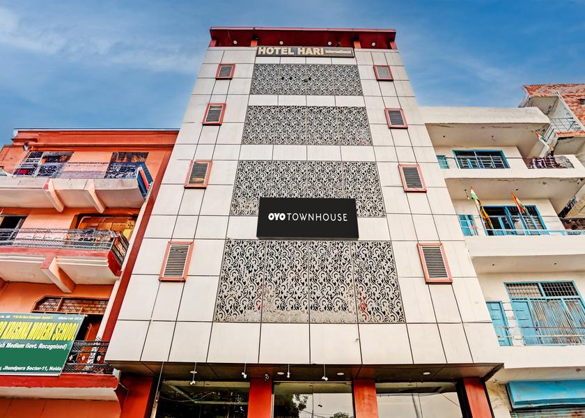 Uttar Pradesh Noida Facade