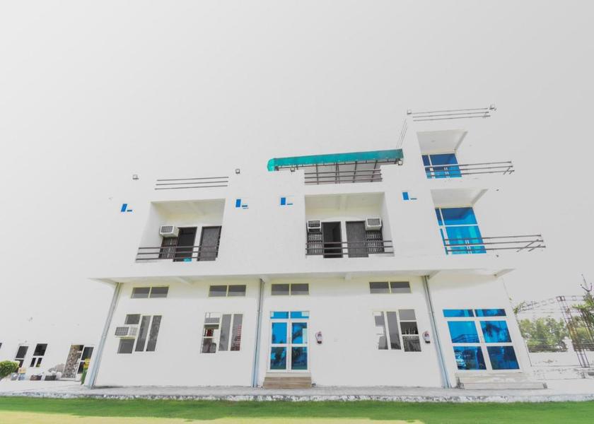 Haryana Bhiwani Hotel Exterior