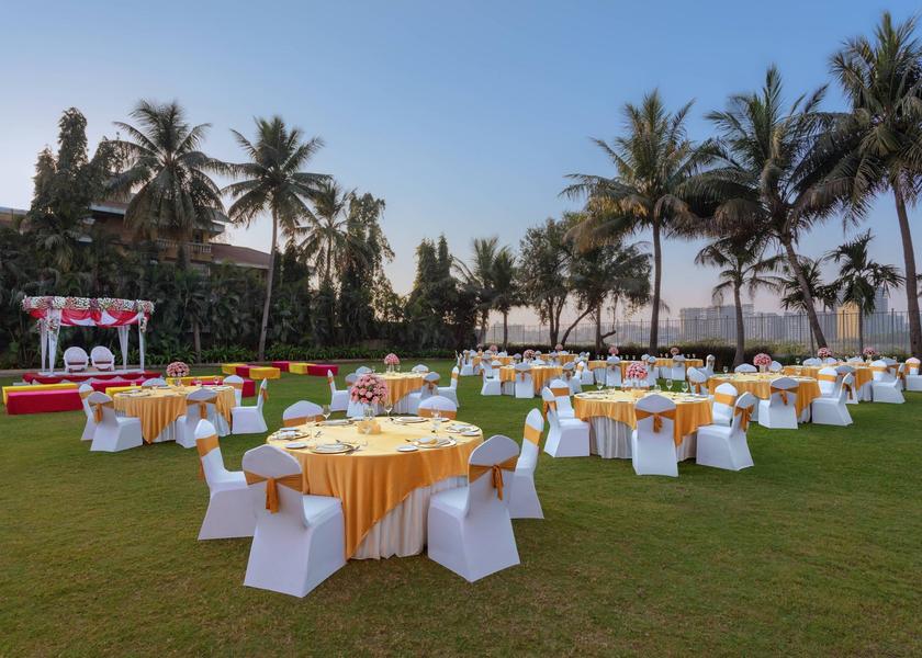 Outdoor Wedding Reception