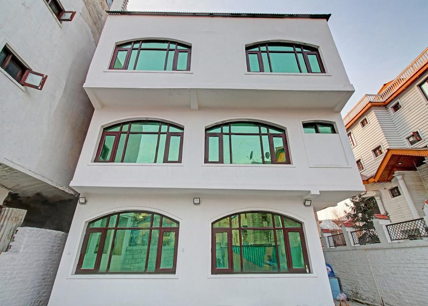 Jammu and Kashmir Srinagar Hotel Exterior