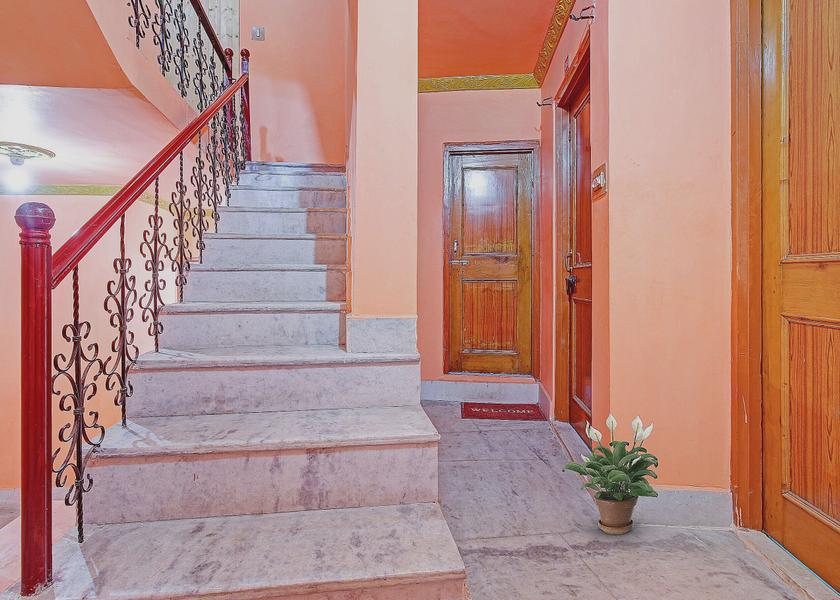 Jammu and Kashmir Srinagar Hotel Exterior