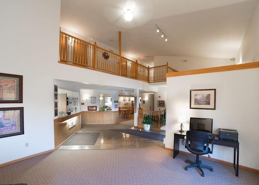 Wisconsin Osceola Lobby