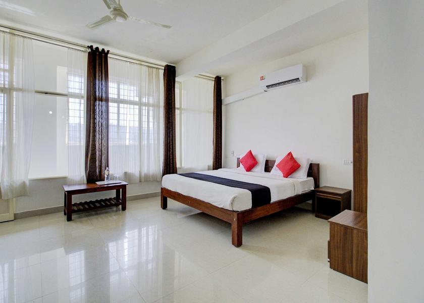 Karnataka Madikeri Classic Room