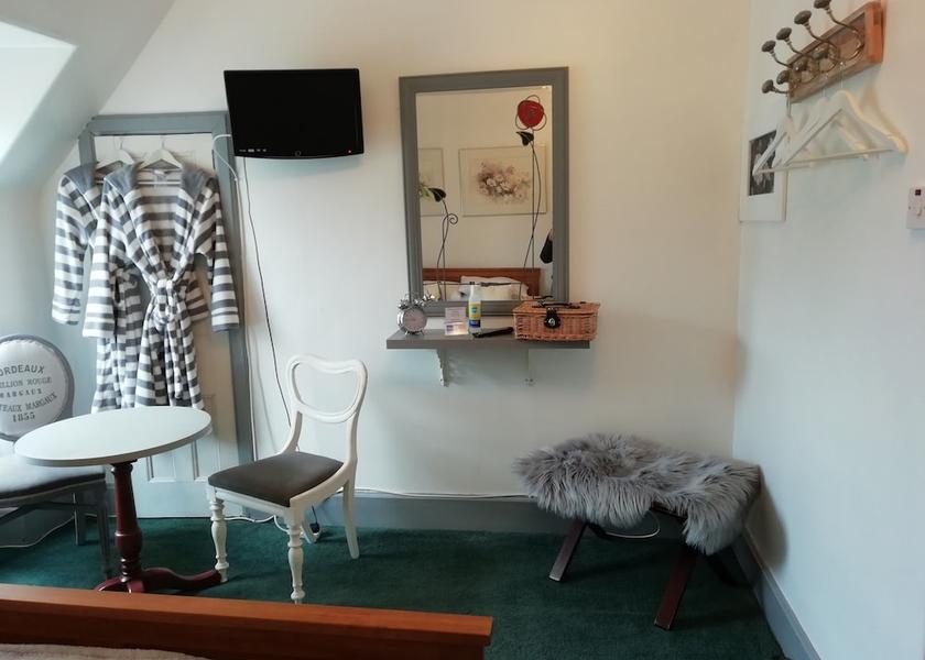 Scotland Ballindalloch Room