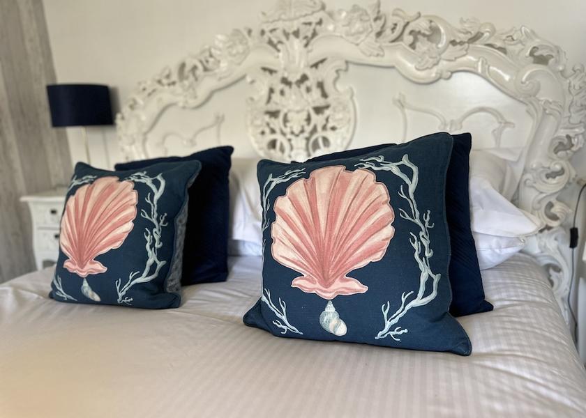 England Saltash Room