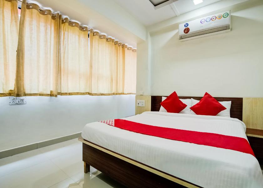 Maharashtra Navi Mumbai Deluxe Room