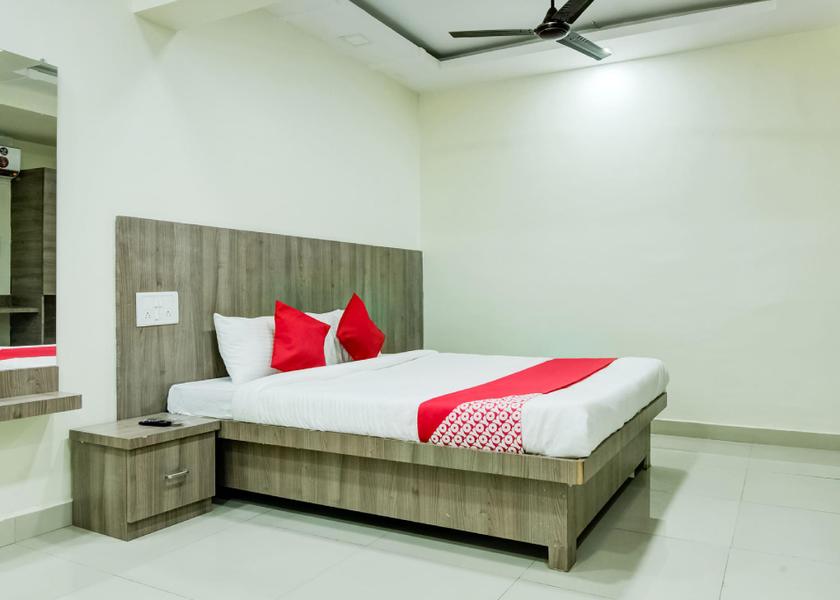 Maharashtra Navi Mumbai Classic Double or Twin