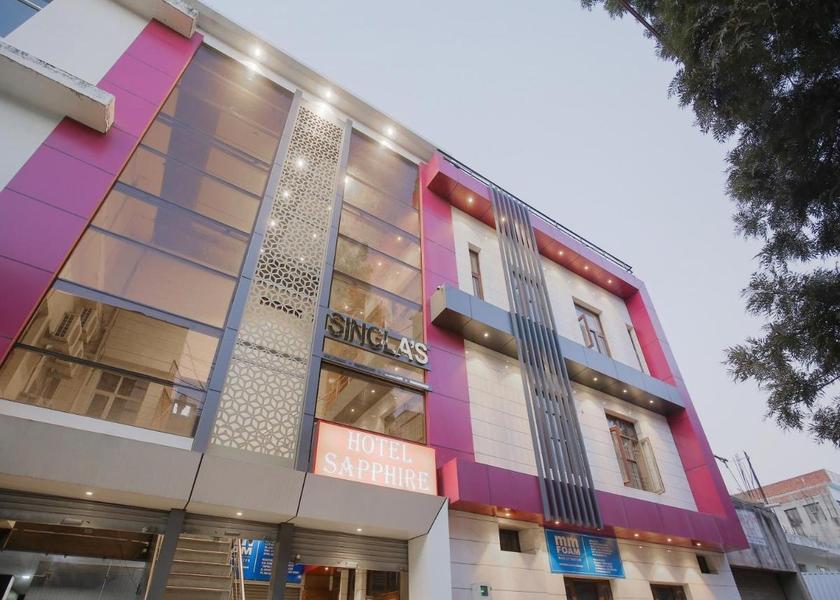 Punjab Chandigarh Hotel Exterior
