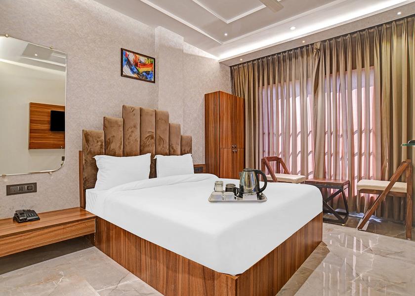 Madhya Pradesh Indore Deluxe Room