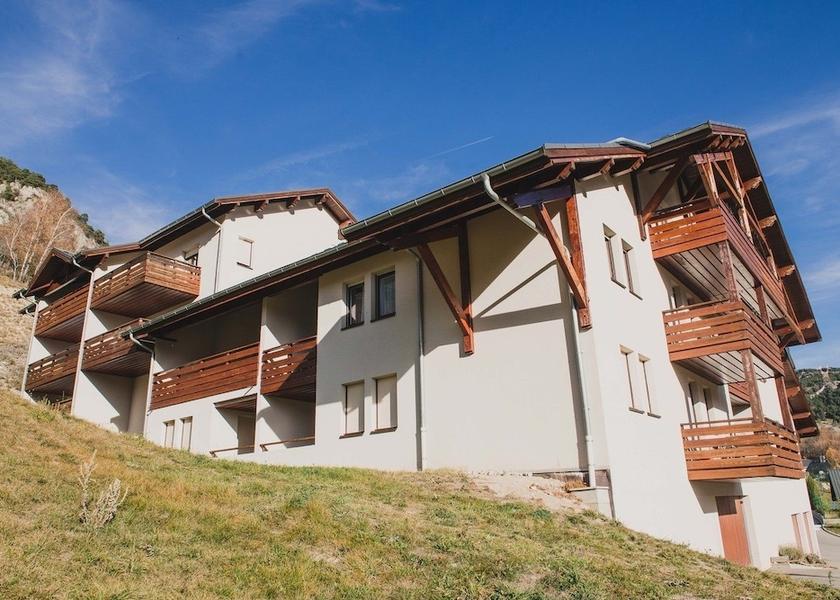 Auvergne-Rhone-Alpes Avrieux Facade