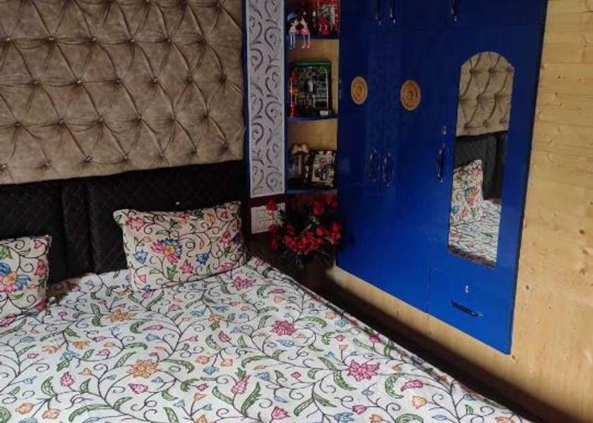 Jammu and Kashmir Hajibal 1025