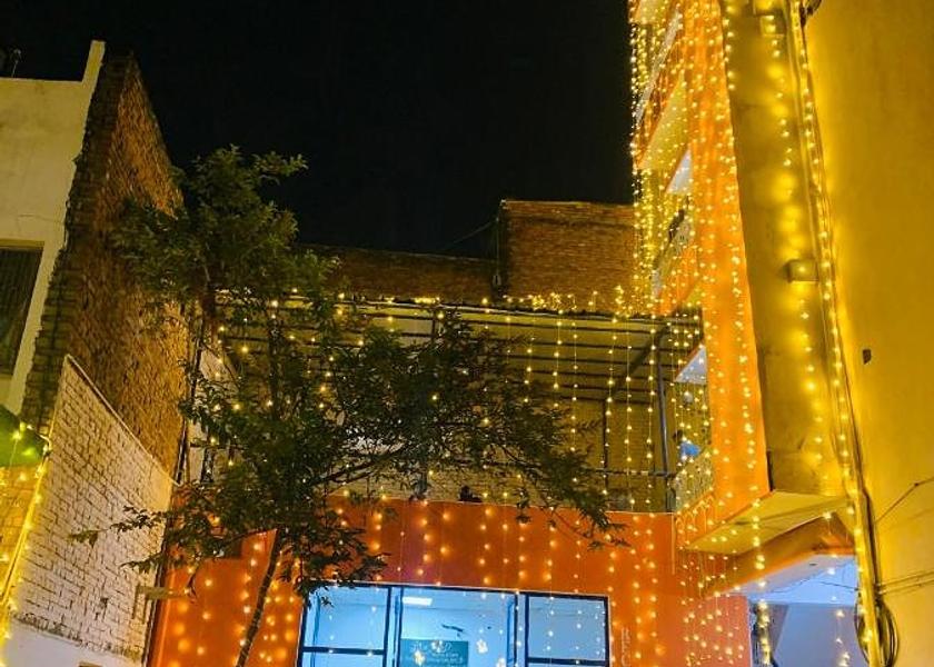 Uttar Pradesh Varanasi Hotel Exterior