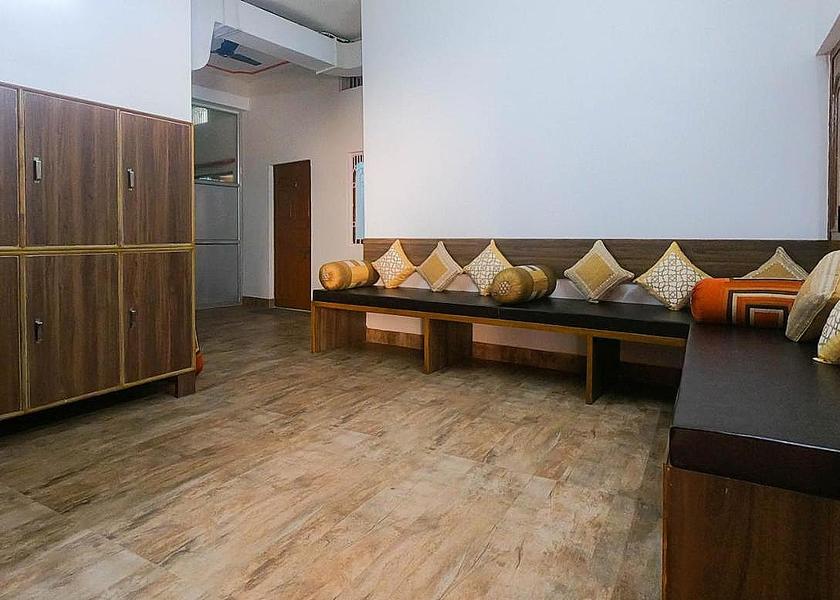 Uttar Pradesh Varanasi Public Areas