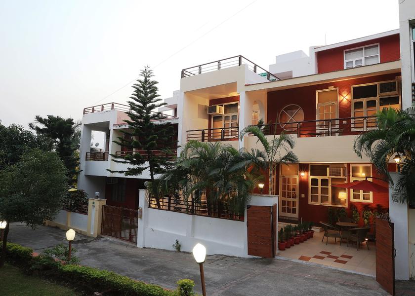 Uttarakhand Rishikesh Hotel Exterior