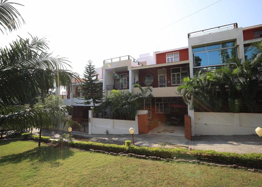 Uttarakhand Rishikesh Hotel Exterior