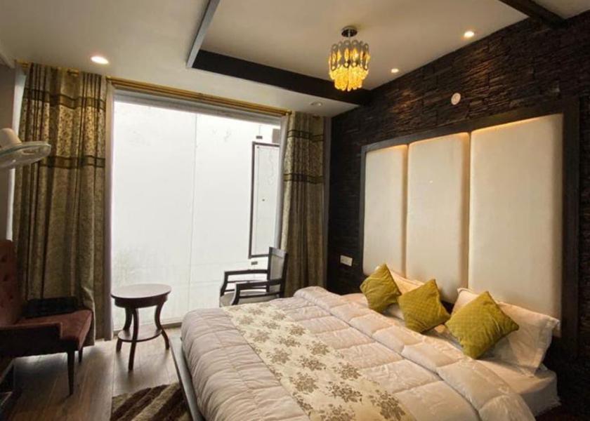 Himachal Pradesh Dalhousie Luxury Room