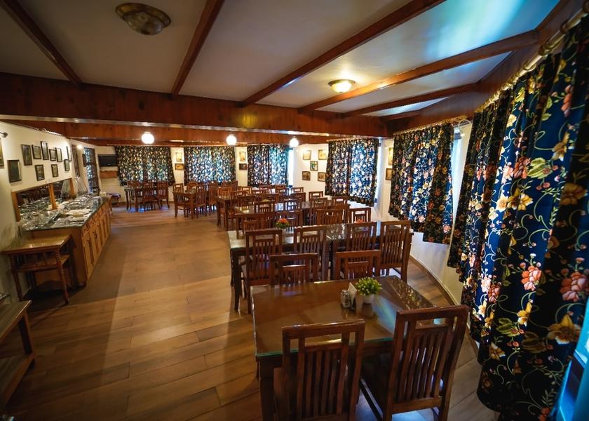 Himachal Pradesh Dharamshala Food & Dining
