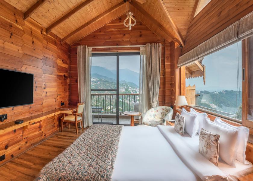 Himachal Pradesh Dharamshala Honeymoon Double Room, Hot Tub, Mountain View