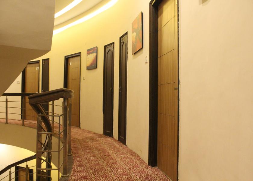 Himachal Pradesh Kufri Public Areas