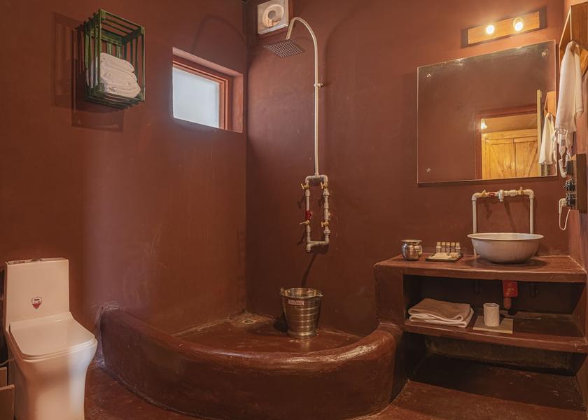 Himachal Pradesh Kasauli Bathroom