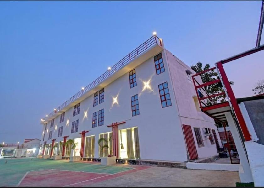 West Bengal Tarapith Hotel Exterior