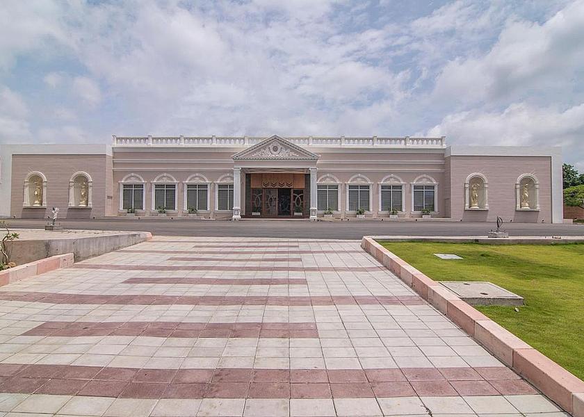 Telangana Hyderabad Hotel Exterior