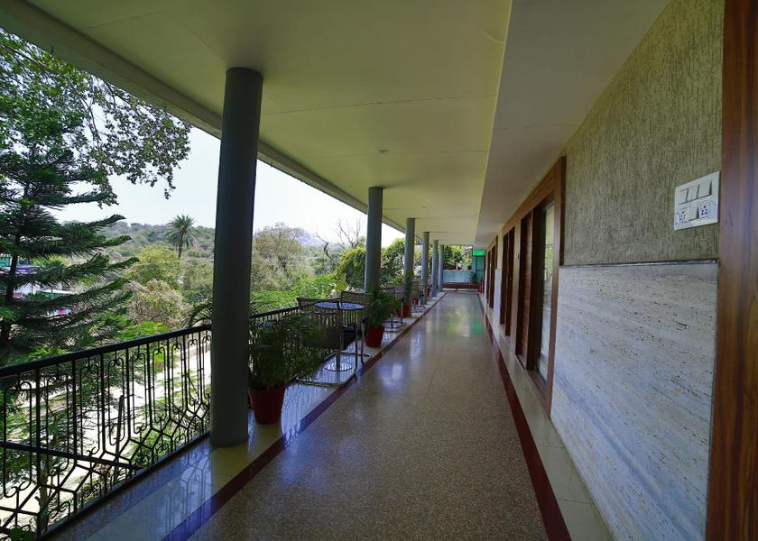 Rajasthan Mount Abu Lobby