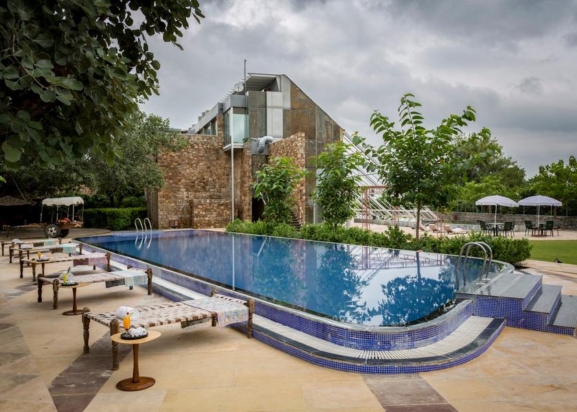 Rajasthan Ranakpur Pool