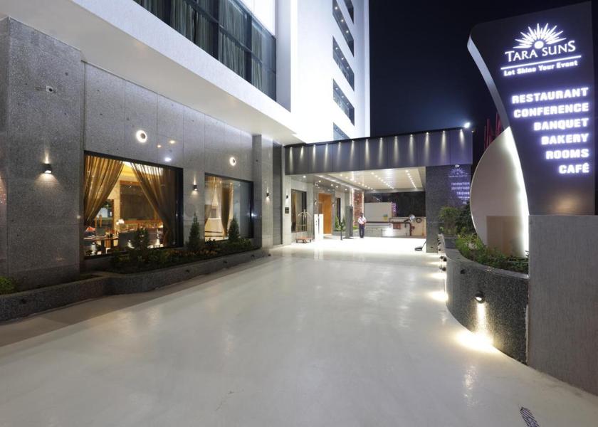 Gujarat Vadodara Hotel Exterior