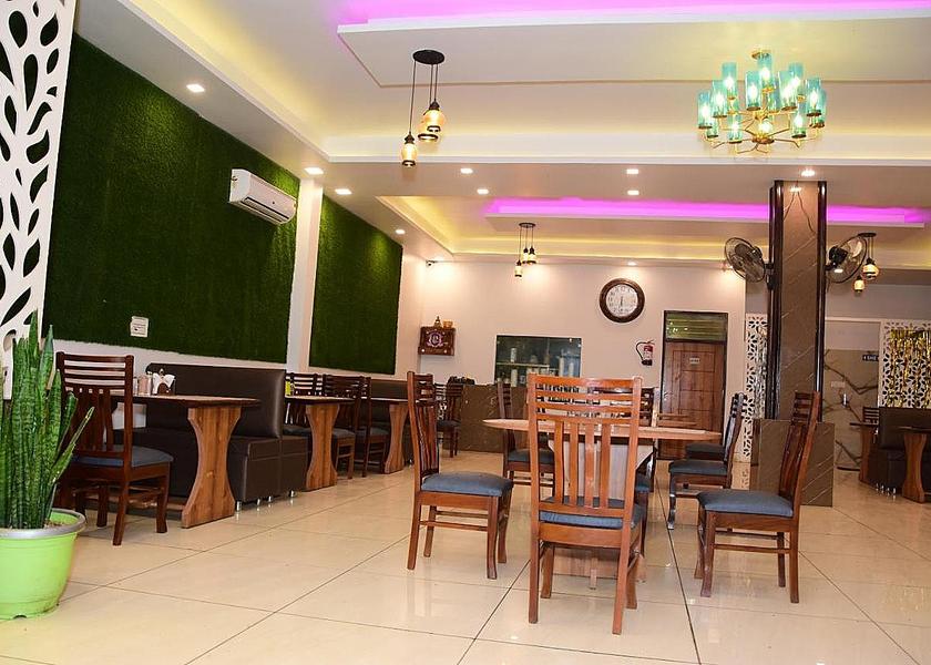 Haryana Rohtak Food & Dining