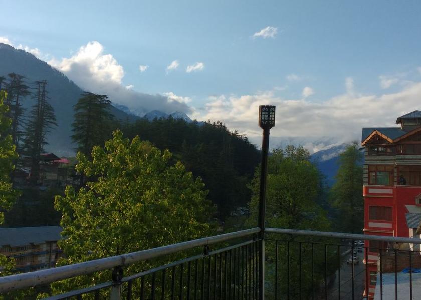 Himachal Pradesh Manali 1025