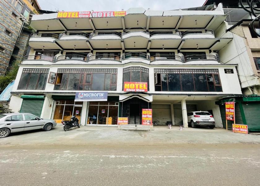 Himachal Pradesh Manali Hotel Exterior