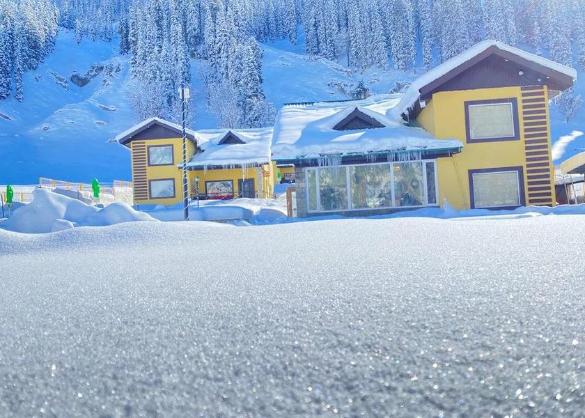 Jammu and Kashmir Sonamarg Facade