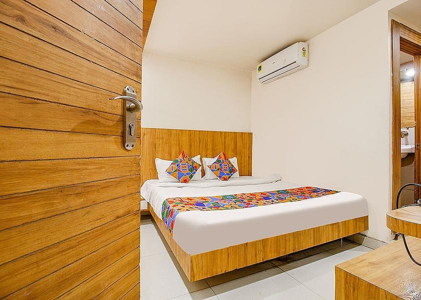 Madhya Pradesh Bhopal Room