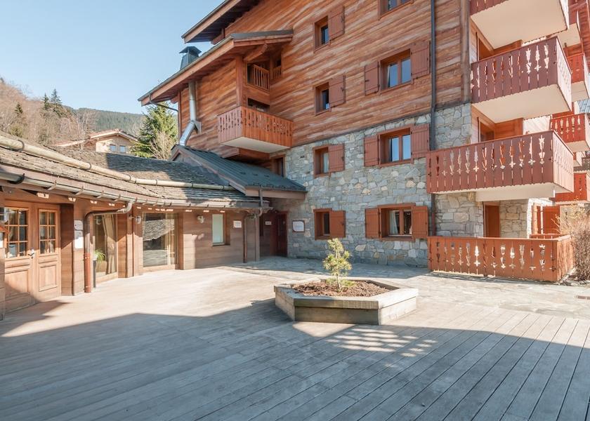 Auvergne-Rhone-Alpes Araches-la-Frasse Terrace