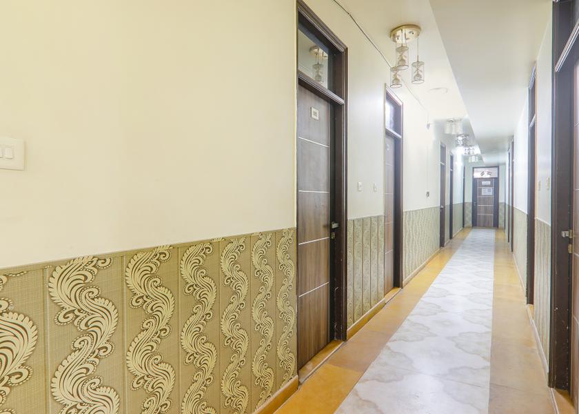 Uttar Pradesh Kanpur Public Areas
