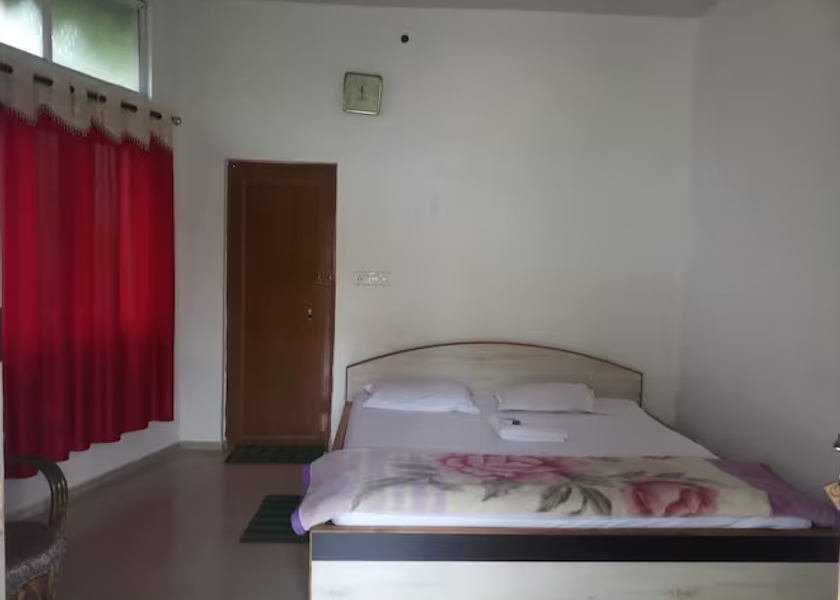 West Bengal Lataguri Deluxe Cottage Room