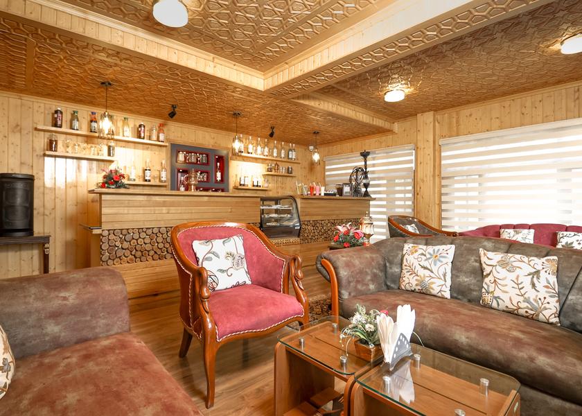 Jammu and Kashmir Gulmarg Public Areas