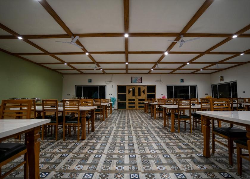 Gujarat Sasan Gir Food & Dining