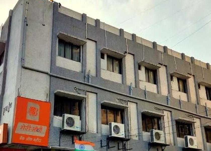 Gujarat Anand Hotel Exterior