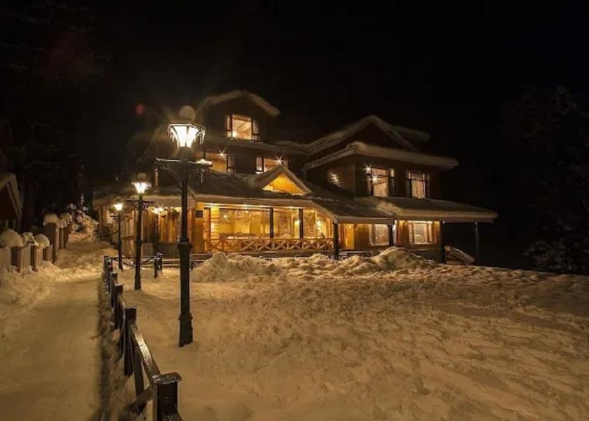 Jammu and Kashmir Gulmarg Hotel Exterior