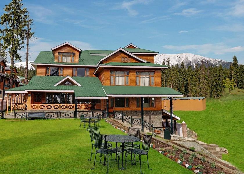 Jammu and Kashmir Gulmarg Hotel Exterior