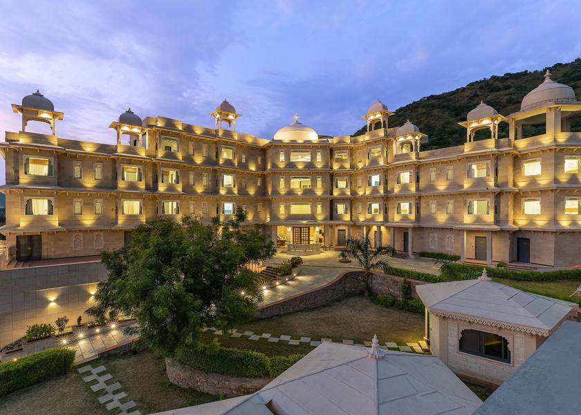 Rajasthan Udaipur Hotel Exterior