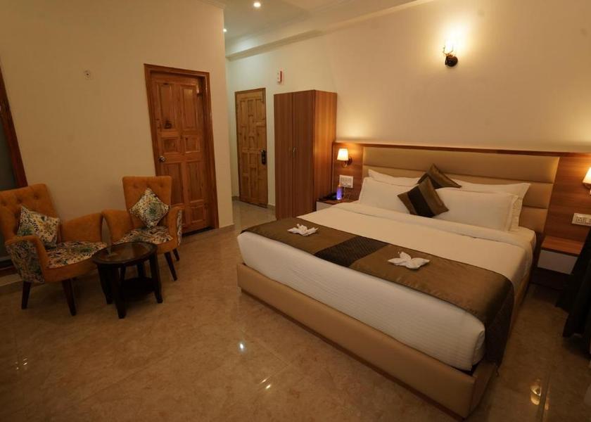 Uttarakhand Dhanaulti Deluxe Double Room with Balcony