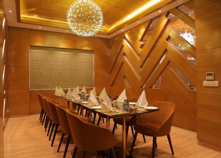 Uttar Pradesh Vrindavan Food & Dining