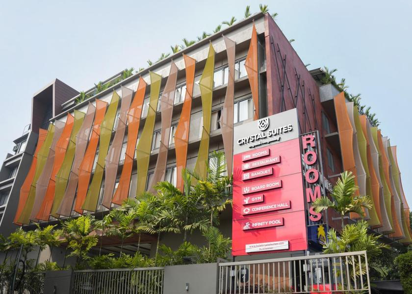Kerala Vadakara Hotel Exterior