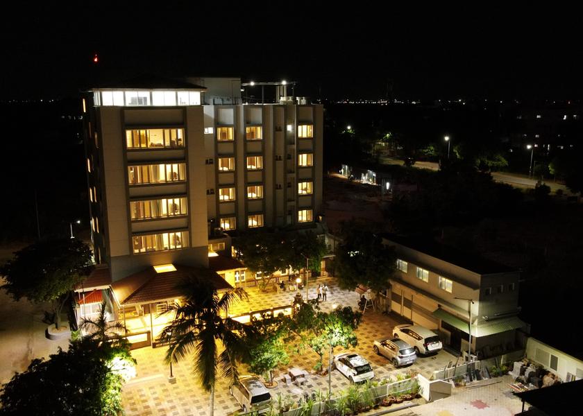 Tamil Nadu Trichy Hotel Exterior
