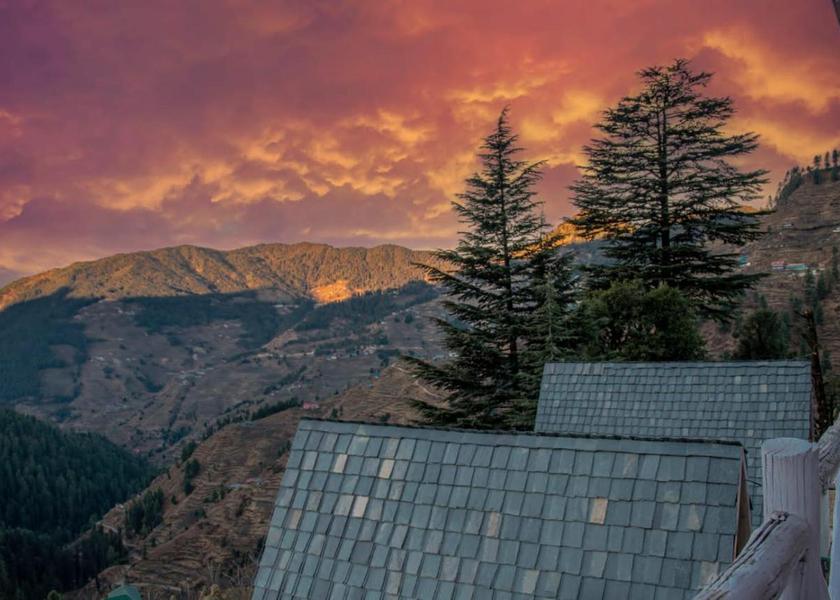 Himachal Pradesh Narkanda Hotel View