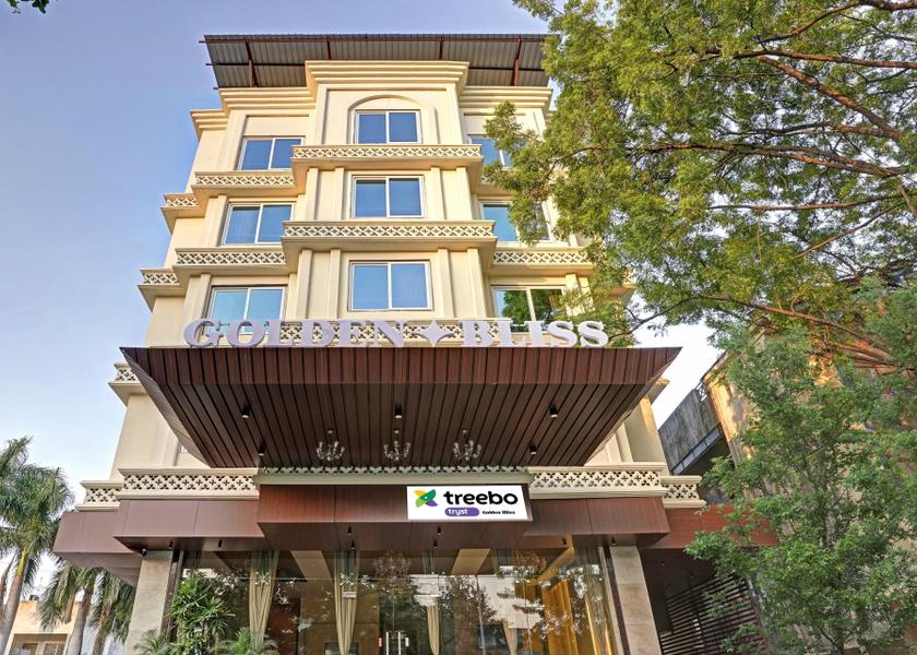 Maharashtra Nagpur Hotel Exterior