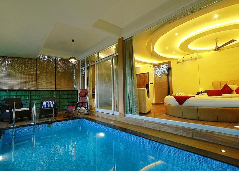 Kerala Wayanad Pool